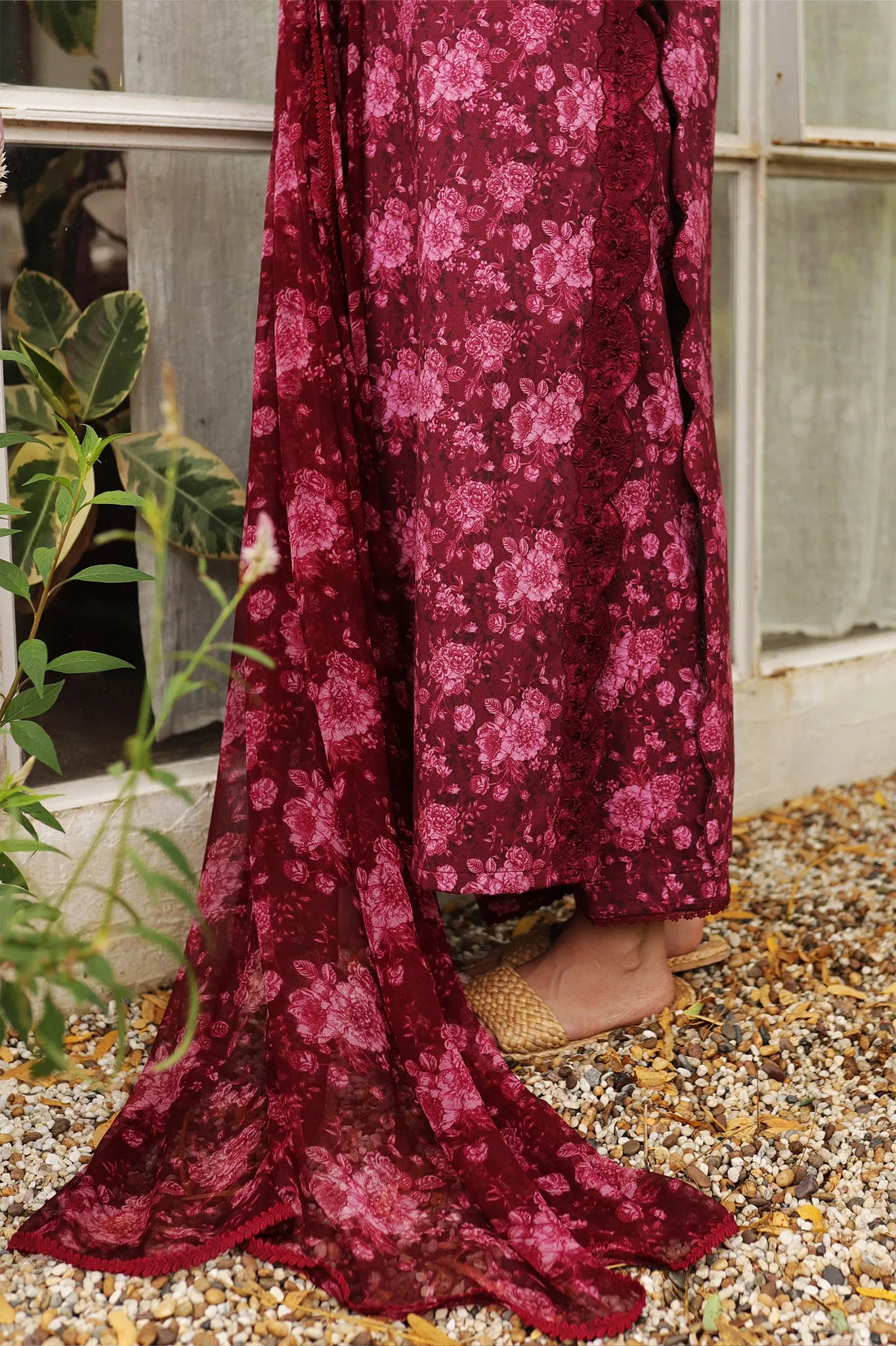 55% OFF BURGUNDY FLORAL LAWN 3 PIECE SET (NEL-23632)