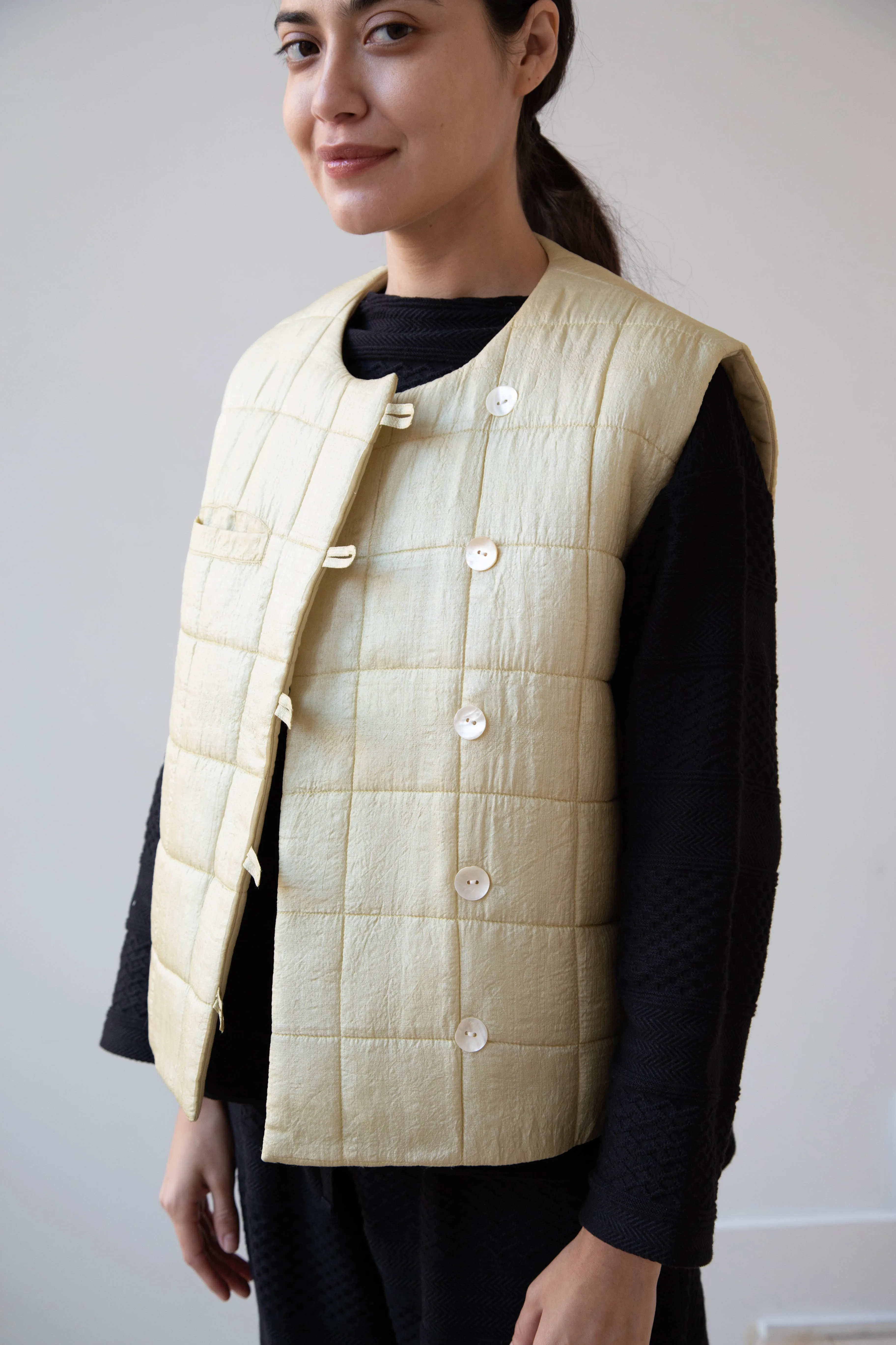 Anaak Ledha Quilted Vest in Sulphur Tussar Silk