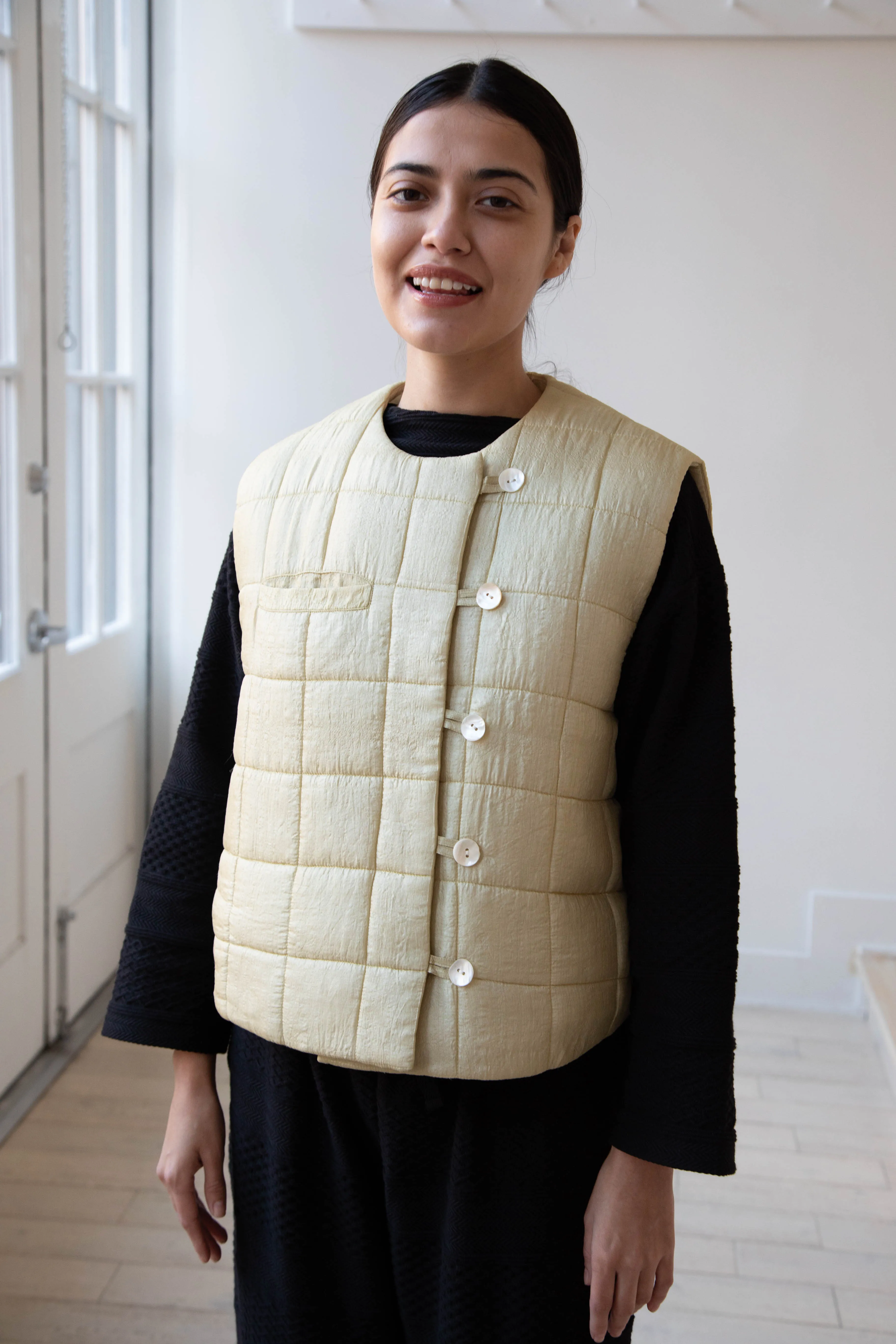 Anaak Ledha Quilted Vest in Sulphur Tussar Silk