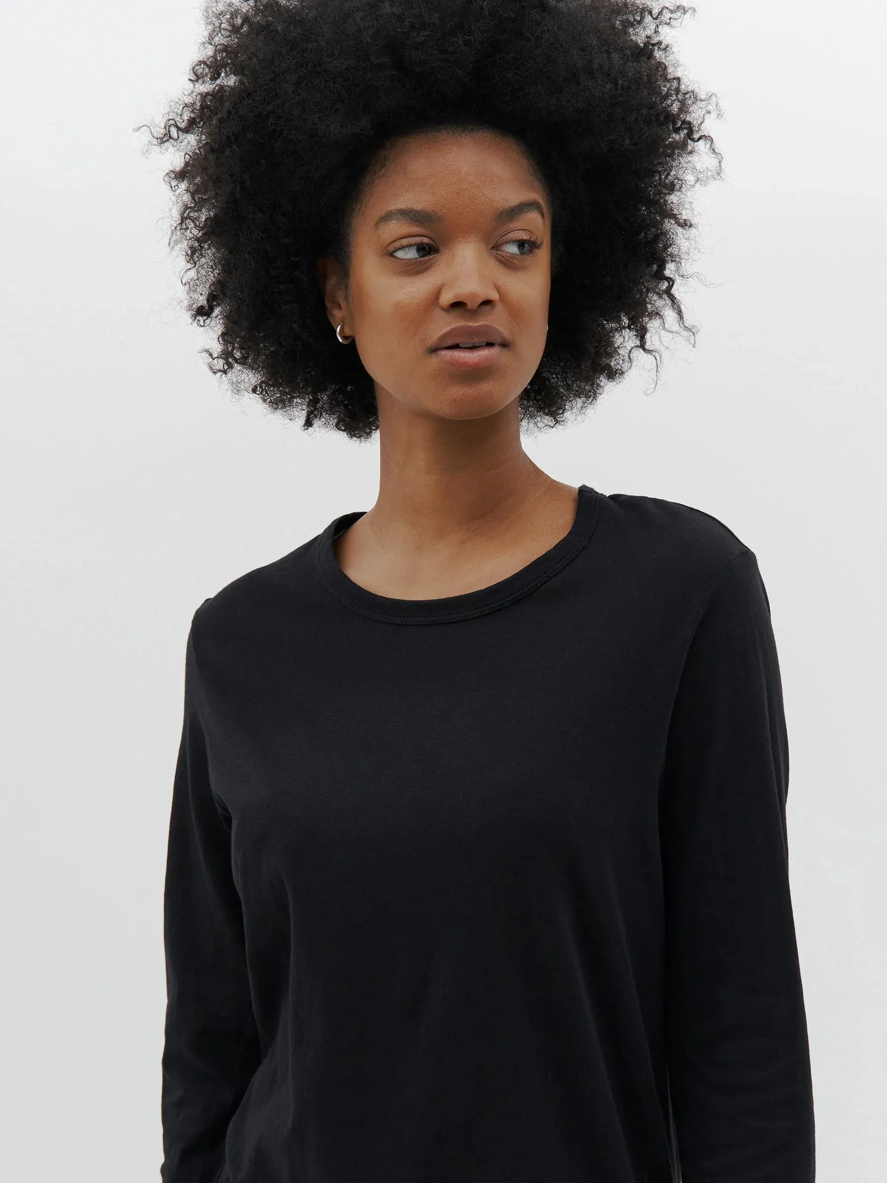 Bassike Regular Scoop Hem L/S T.Shirt - Black