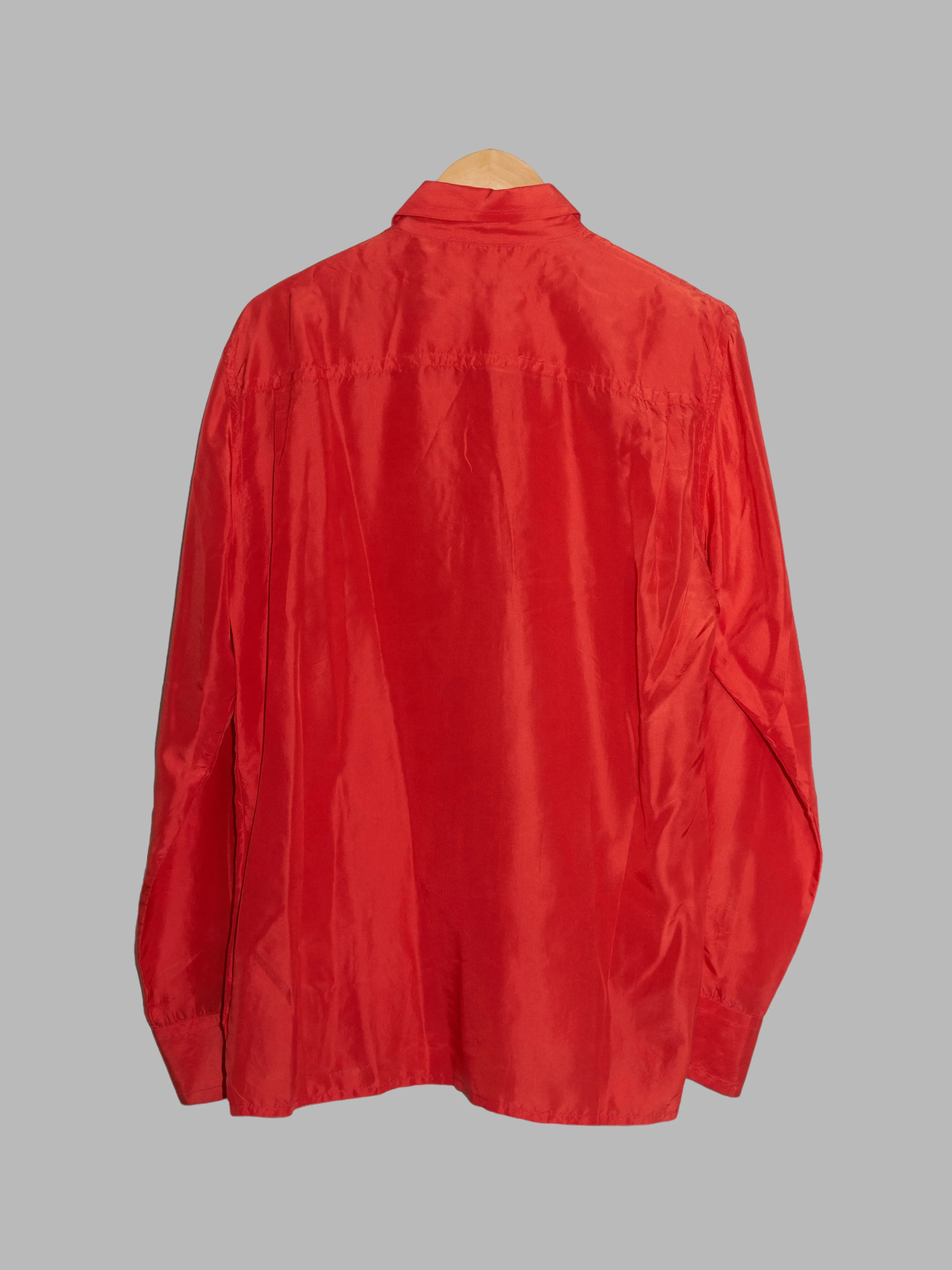 Dirk Bikkembergs 1990s 2000s red silk shirt - size M