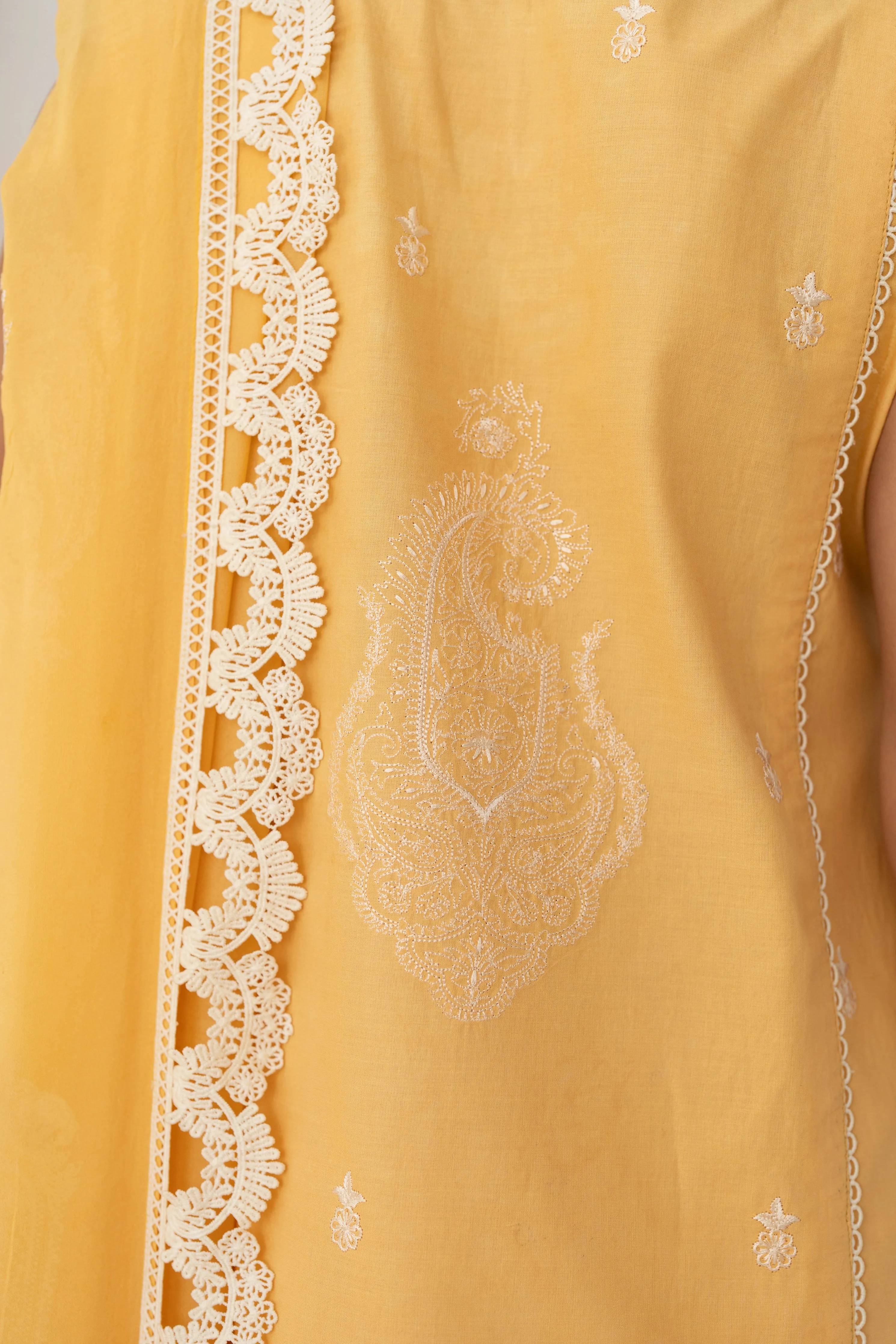 MANGO PASTEL YELLOW EMBROIDERED LAWN SET EID UL AZHA ‘24 NEL-24621