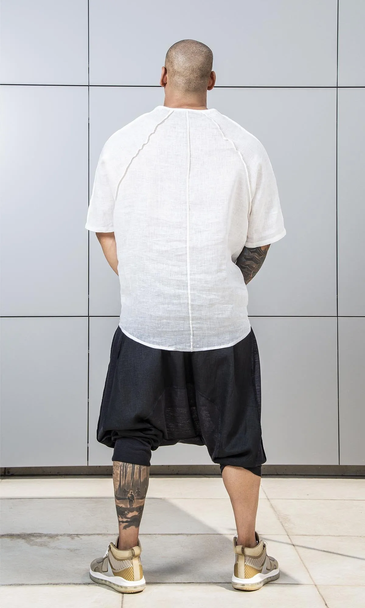 Reversed Seams Linen T-shirt