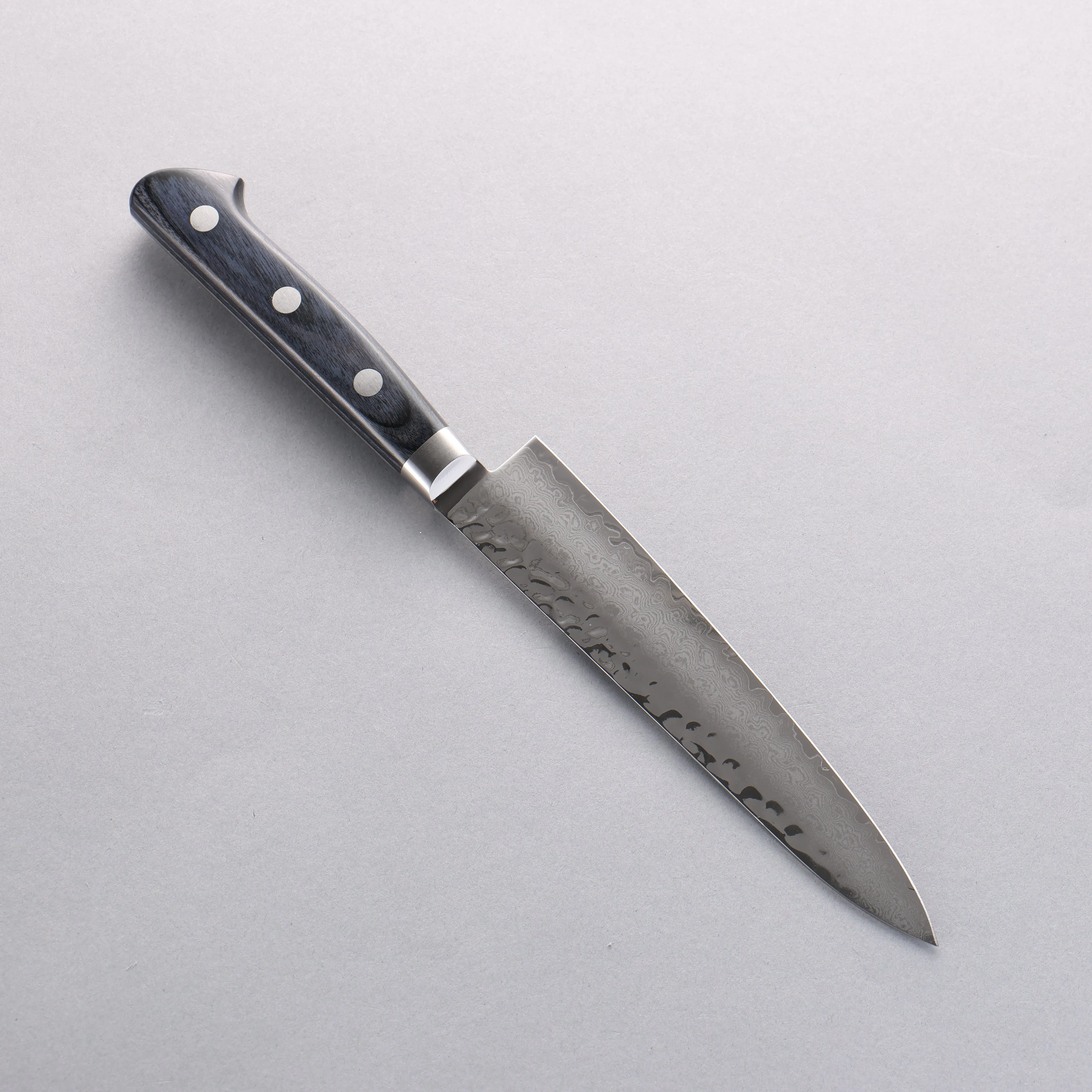 Seisuke VG10 33 Layer Hammered Petty-Utility  150mm Navy blue Pakka wood Handle